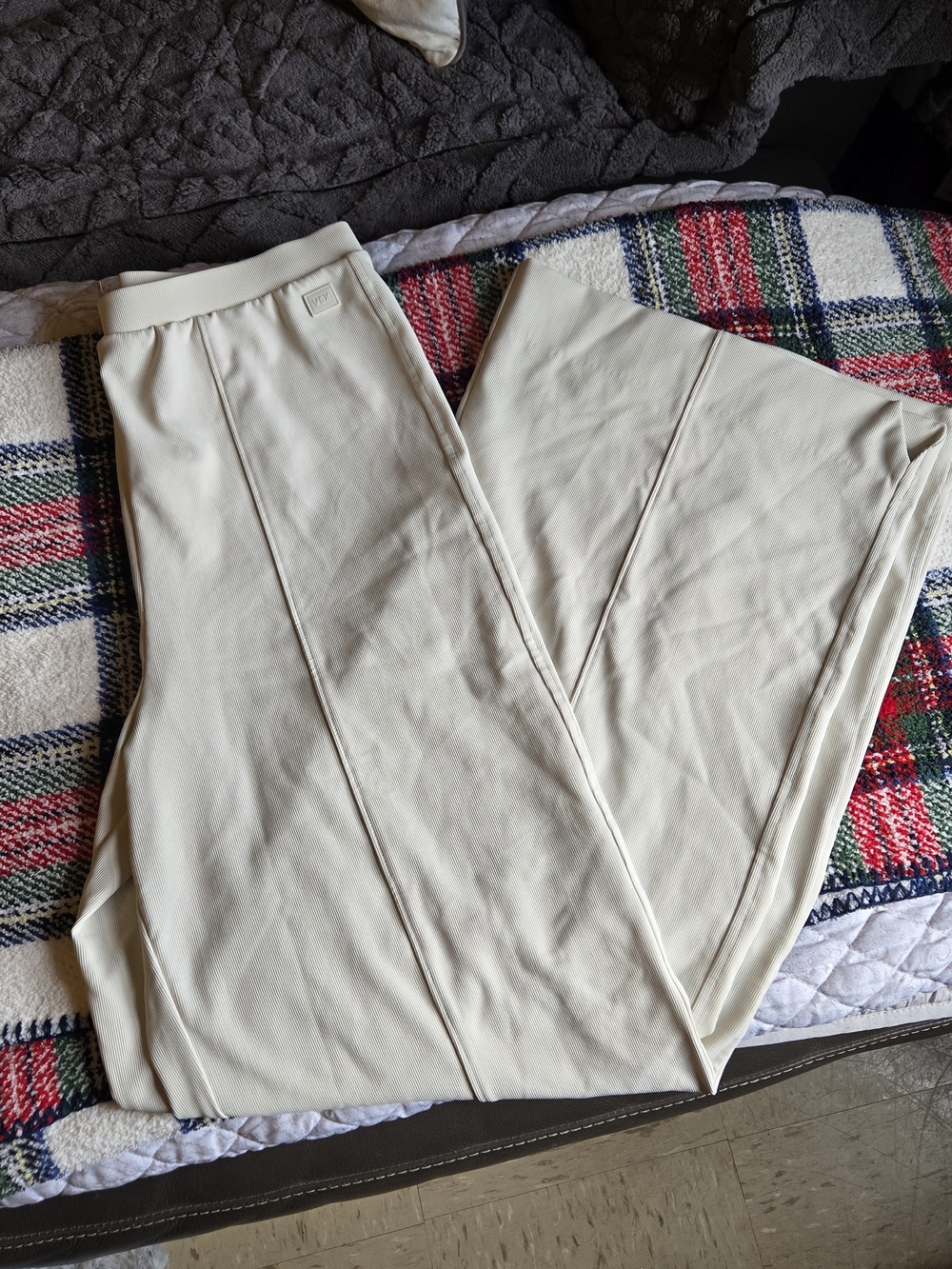 Victoria's Secret | Cream Ribbed Pants